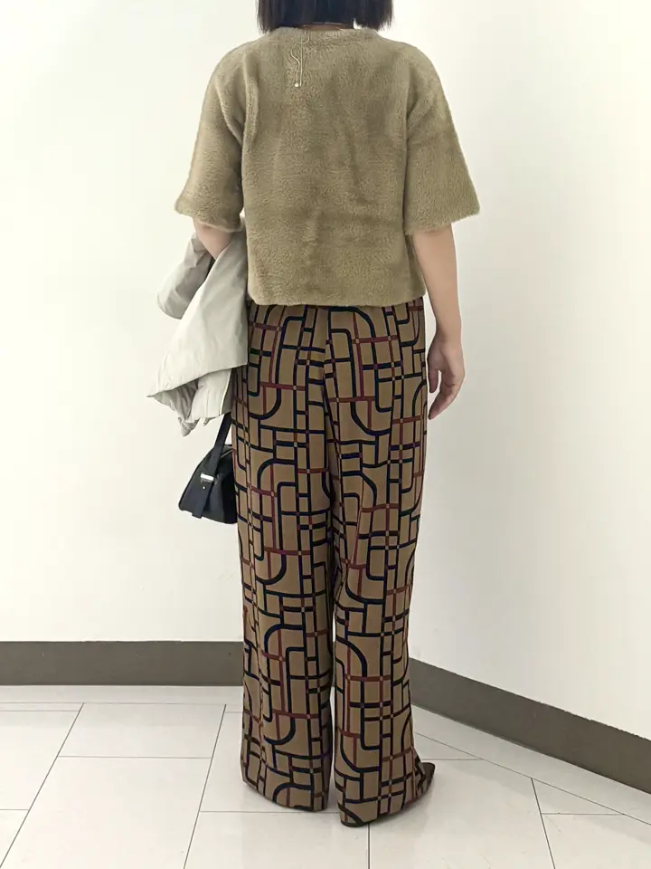 自由区 南 コーディネート画像