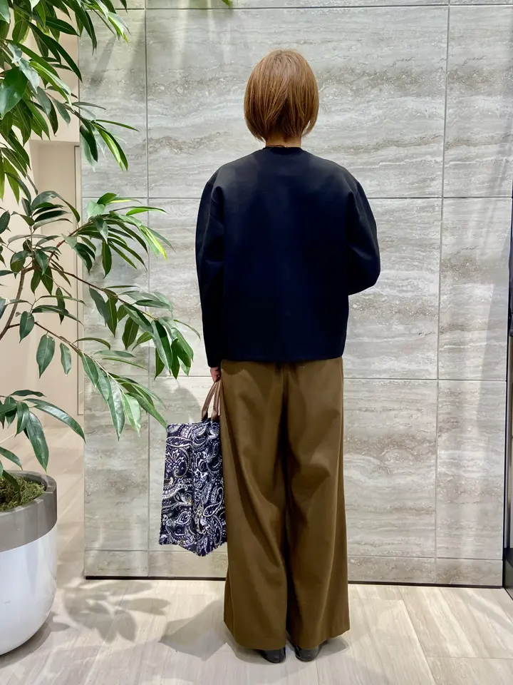 自由区 Ishii コーディネート画像