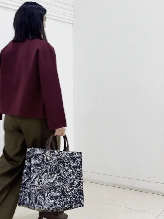 自由区 misato コーディネート画像