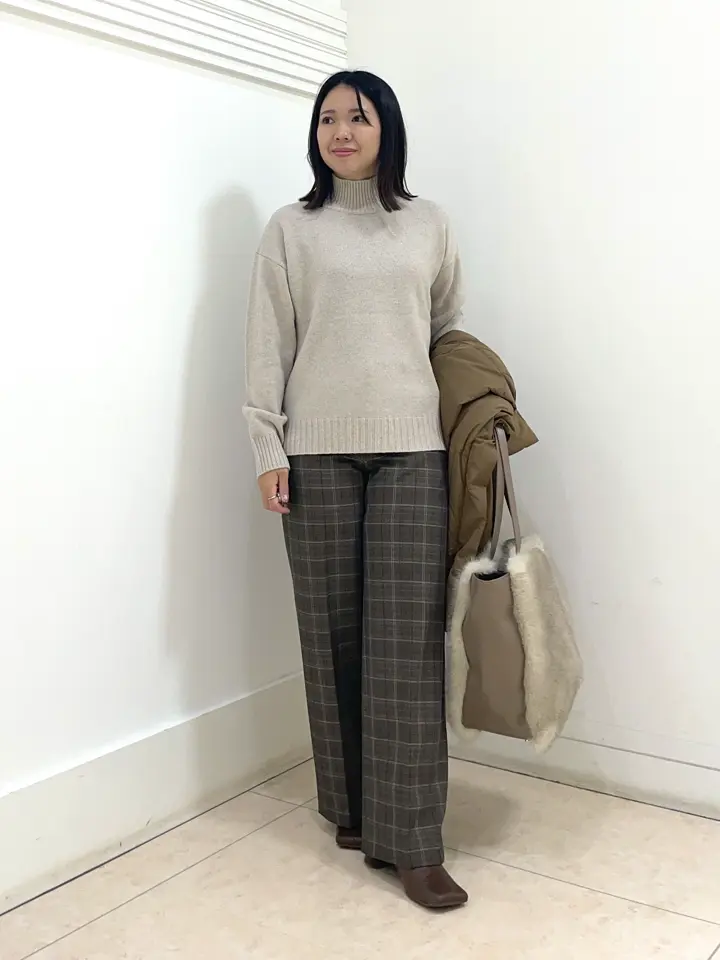 自由区 misato コーディネート画像