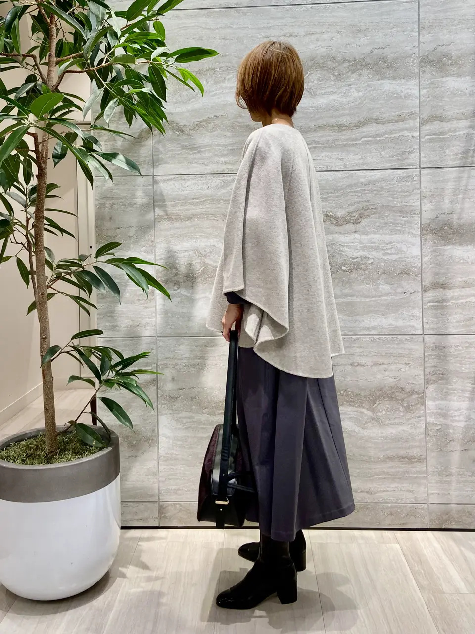 自由区 Ishii コーディネート画像