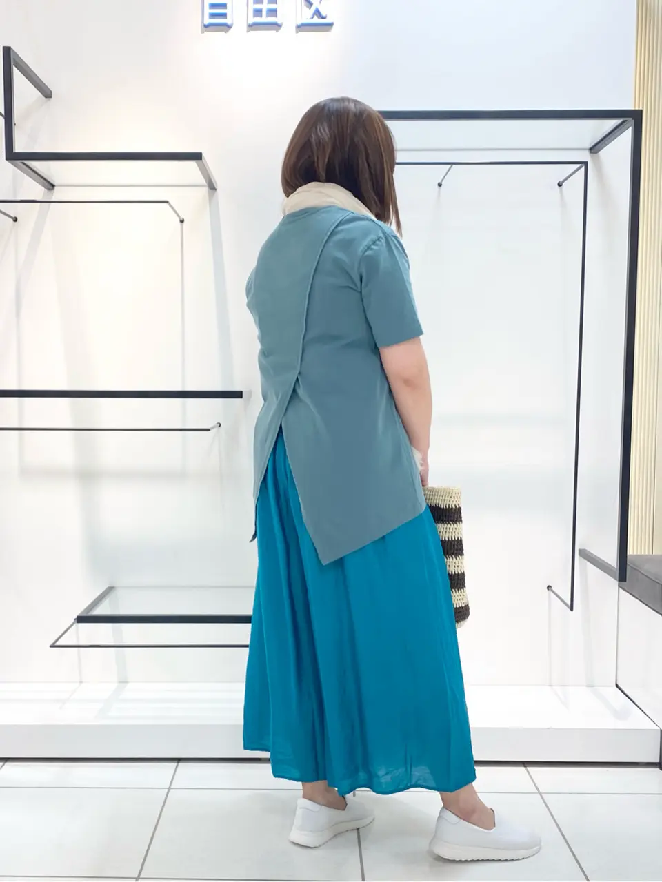 自由区 宮野 コーディネート画像