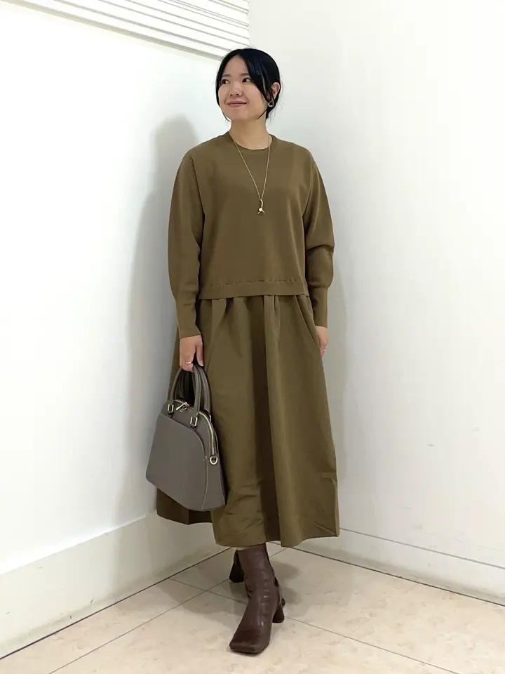 自由区 misato コーディネート画像