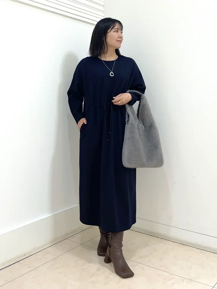 自由区 misato コーディネート画像