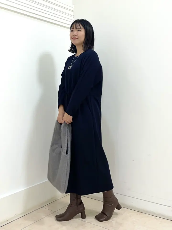 自由区 misato コーディネート画像