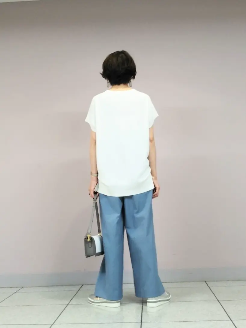 自由区 浅野 コーディネート画像