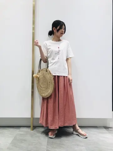 自由区 小林 コーディネート画像