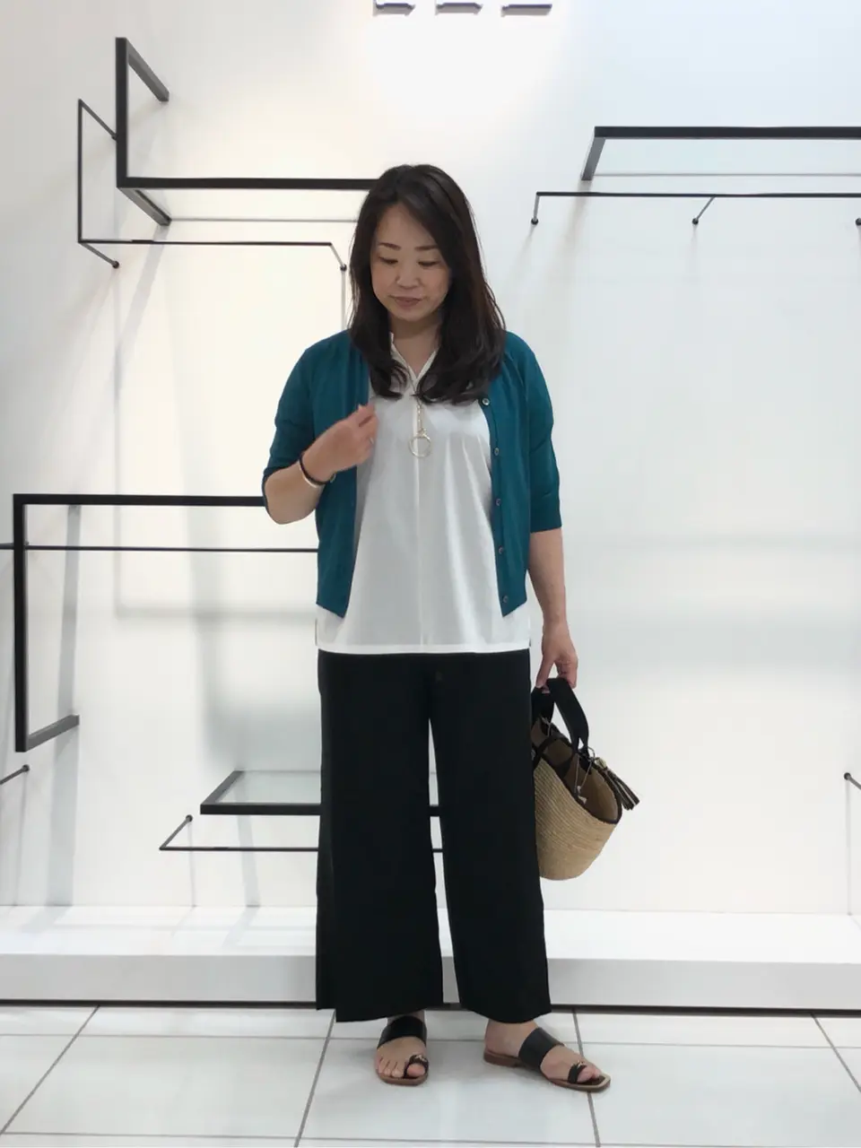 自由区 伊藤 コーディネート画像