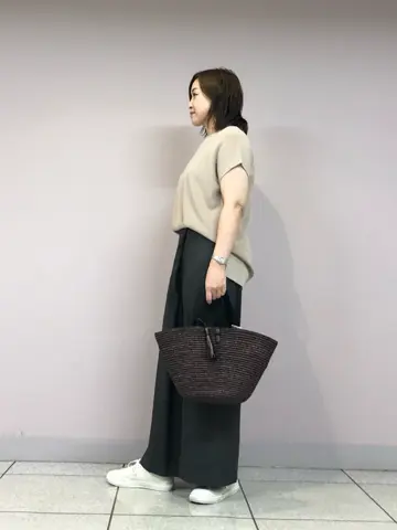 自由区 上島 コーディネート画像