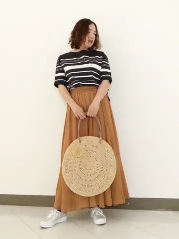 自由区 ナオミ コーディネート画像