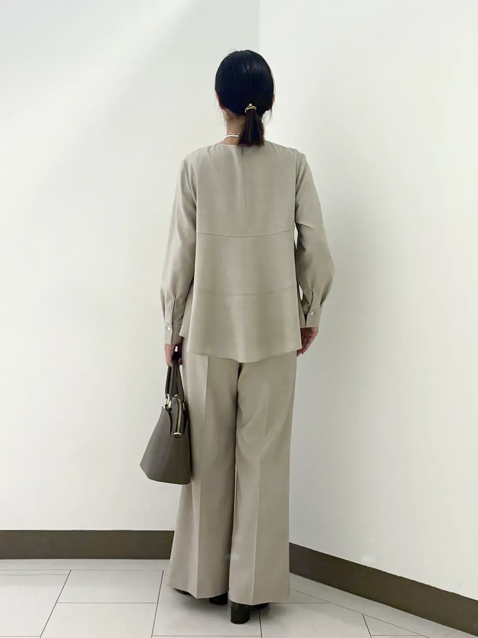 自由区 南 コーディネート画像