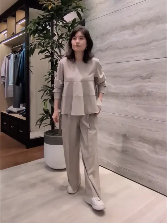 自由区 Nakai コーディネート画像