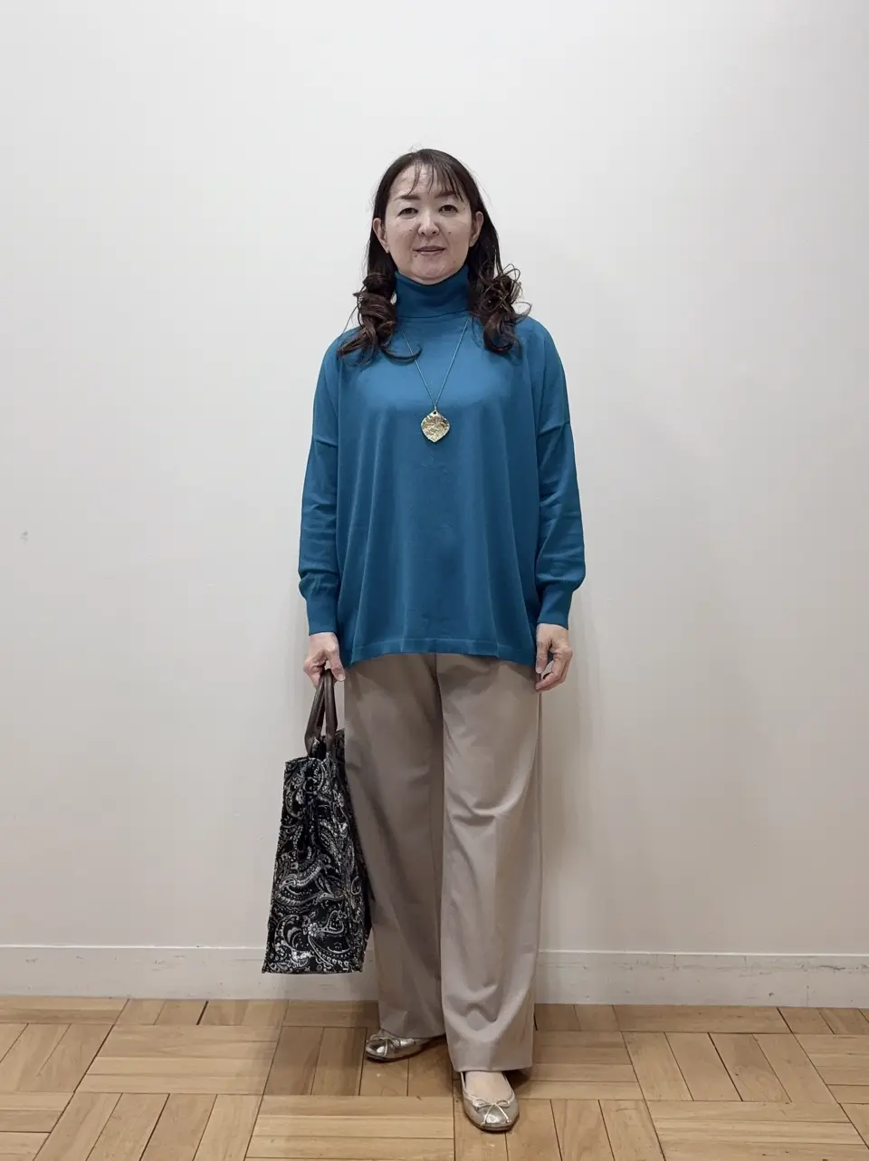 自由区 白戸 コーディネート画像