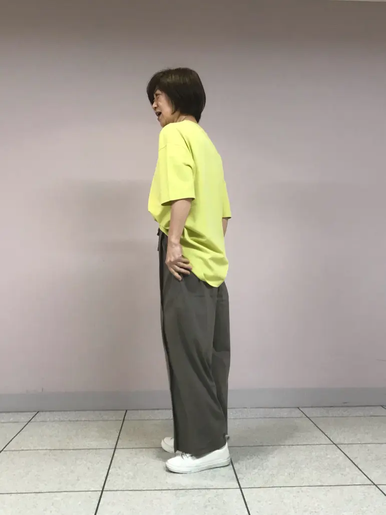 自由区 小森 コーディネート画像