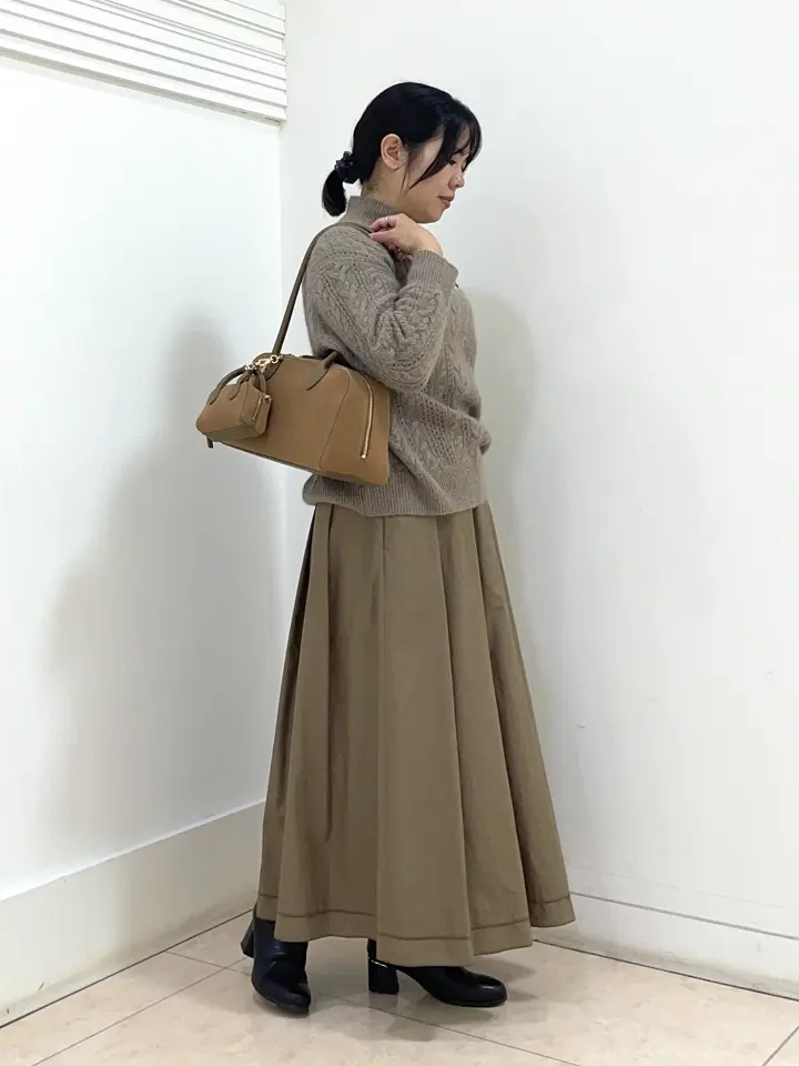 自由区 misato コーディネート画像