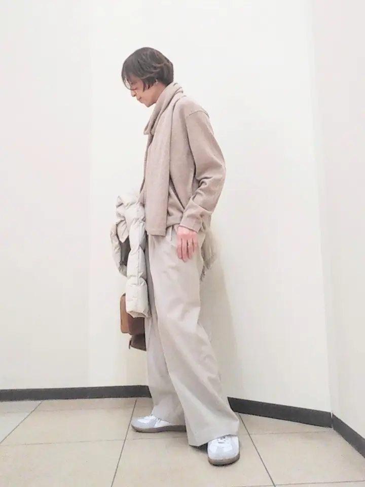 自由区 浅野 コーディネート画像