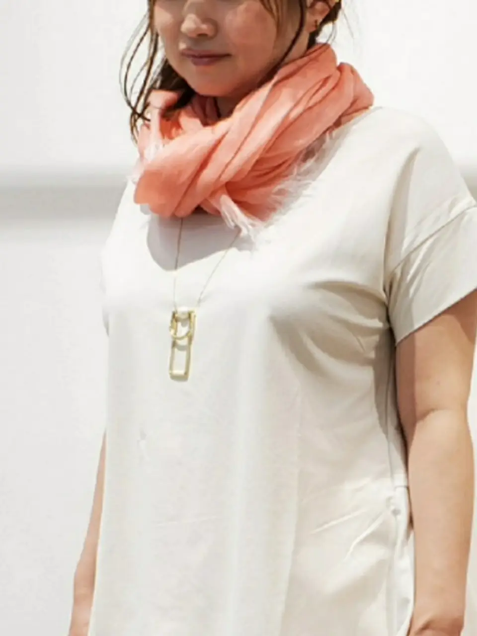 自由区 eri コーディネート画像