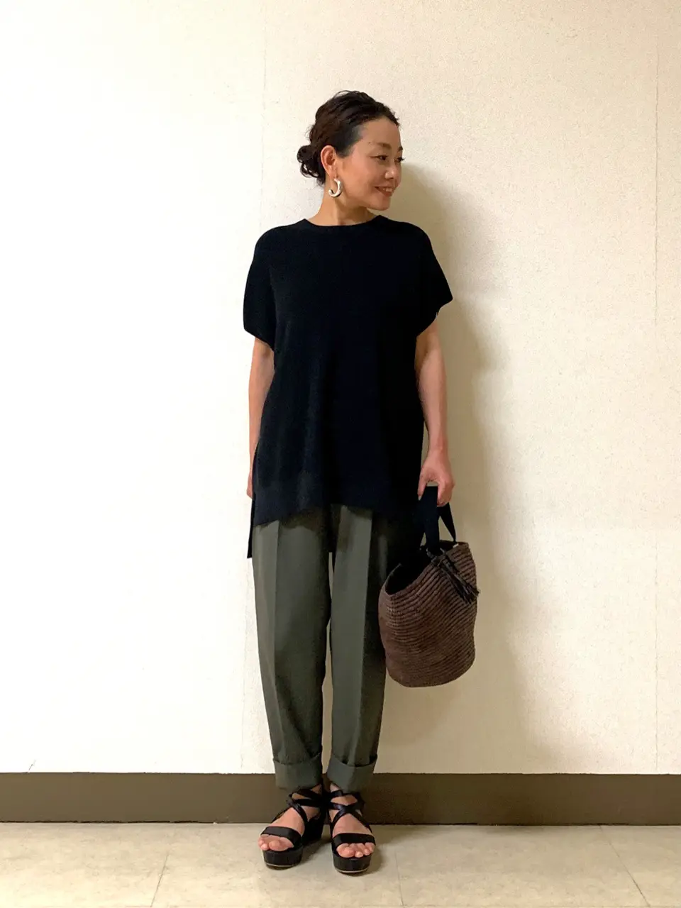 自由区 坂本 コーディネート画像