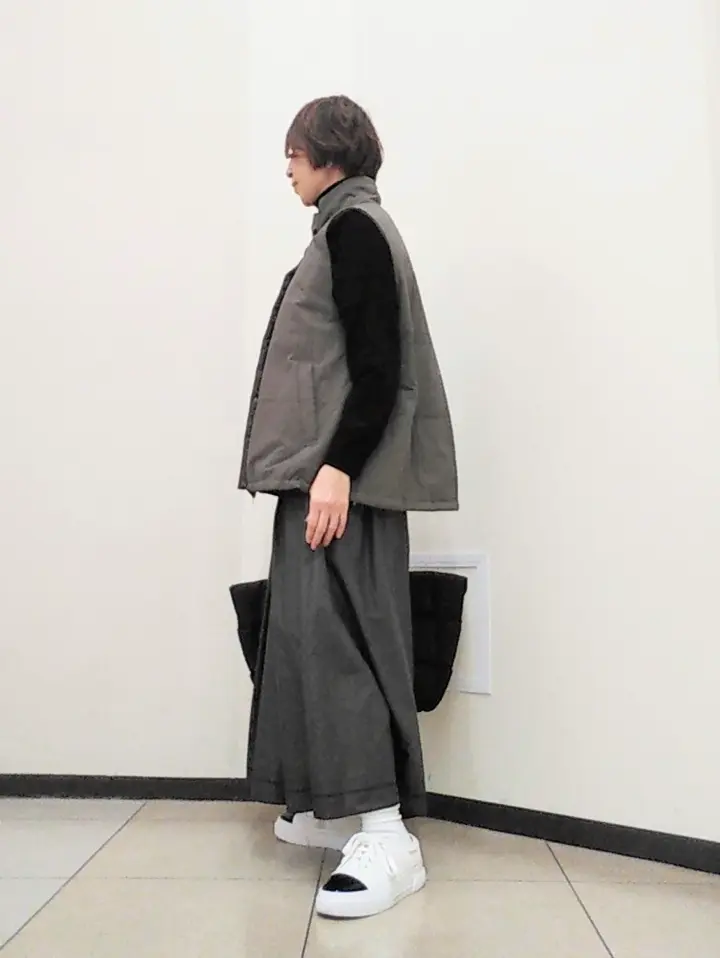 自由区 浅野 コーディネート画像