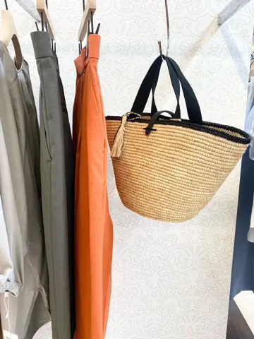 自由区 佐藤 コーディネート画像