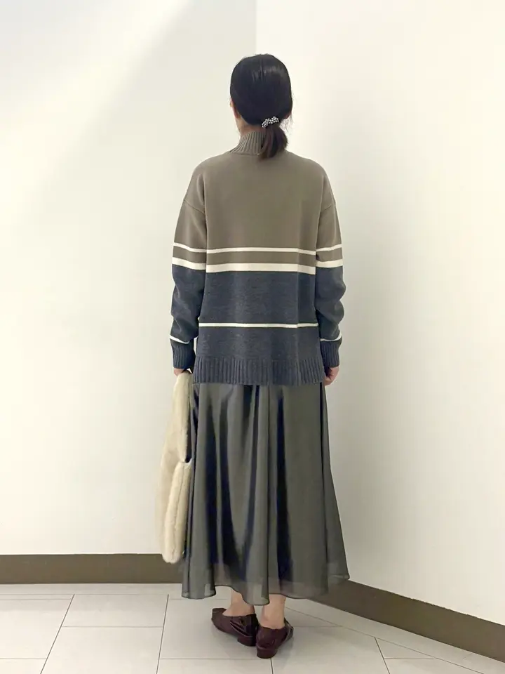 自由区 南 コーディネート画像