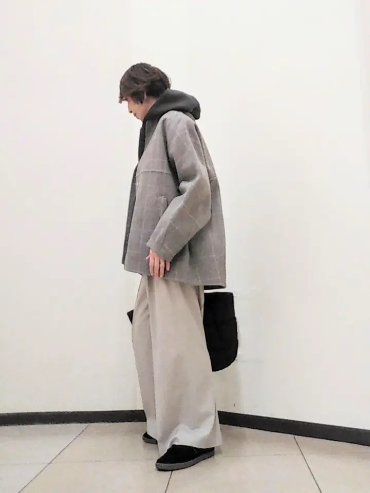 自由区 浅野 コーディネート画像