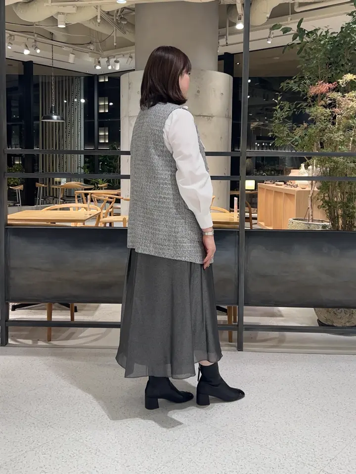 自由区 うめだ コーディネート画像