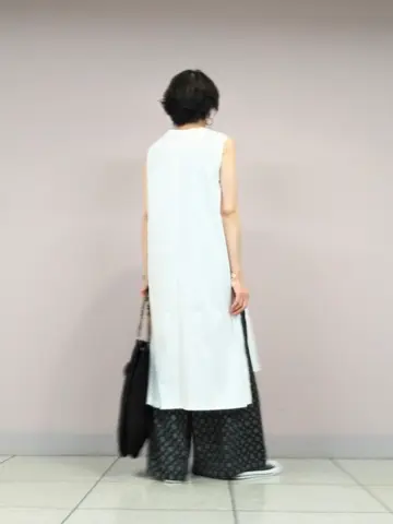 自由区 浅野 コーディネート画像