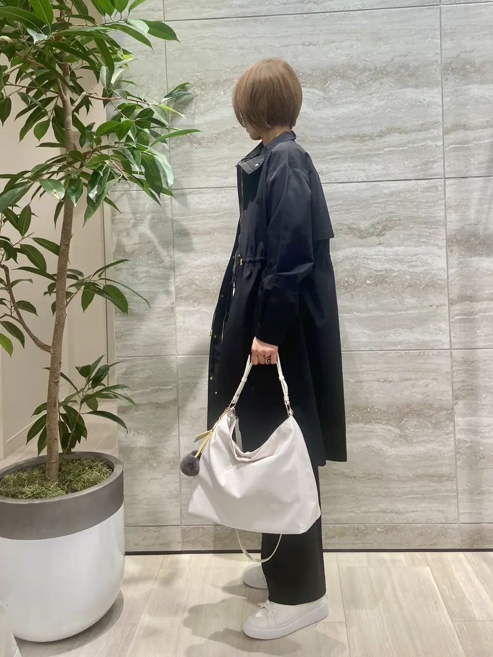 自由区 Ishii コーディネート画像