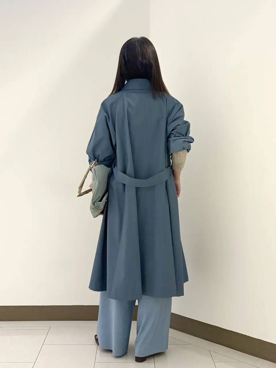 自由区 南 コーディネート画像