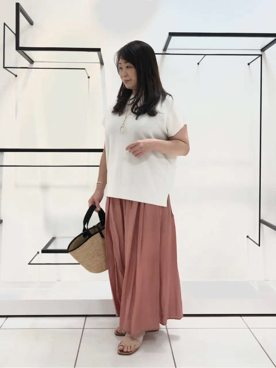 自由区 伊藤 コーディネート画像