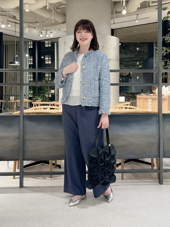 自由区 うめだ コーディネート画像