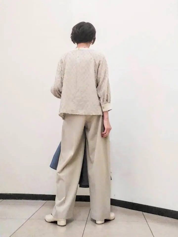 自由区 浅野 コーディネート画像