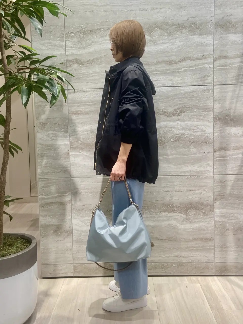 自由区 Ishii コーディネート画像