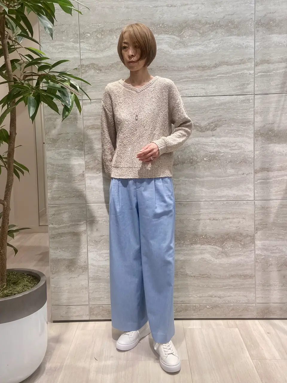 自由区 Ishii コーディネート画像