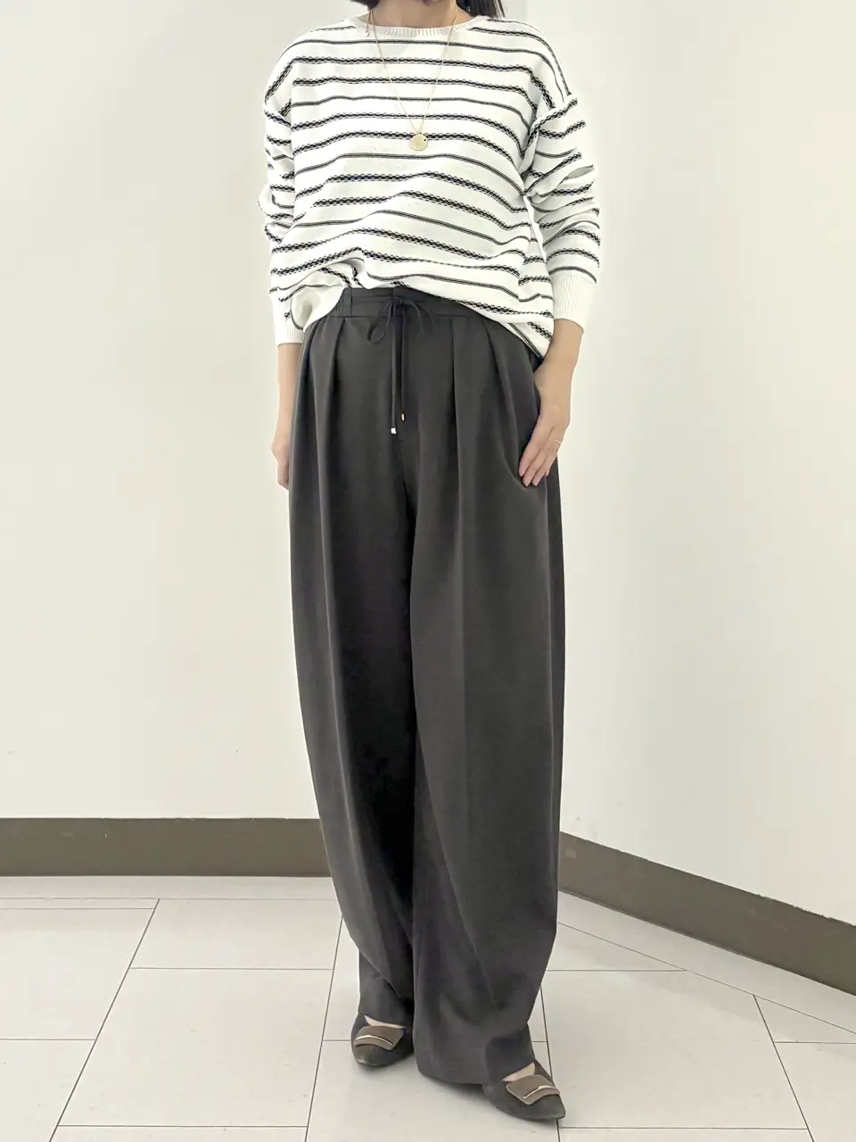 自由区 南 コーディネート画像