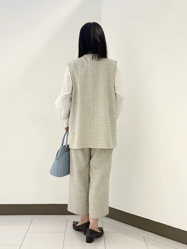 自由区 南 コーディネート画像