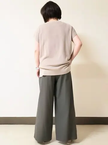 自由区 宇野 コーディネート画像