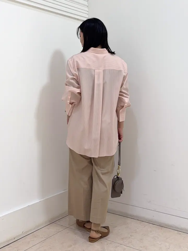 自由区 misato コーディネート画像