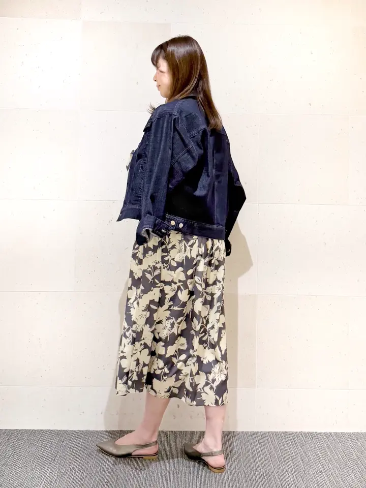 自由区  若旅 コーディネート画像