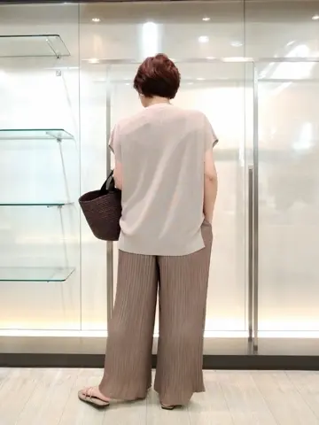 自由区 鶴田 コーディネート画像