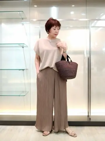 自由区 鶴田 コーディネート画像