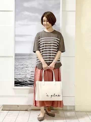 自由区 中鉢 コーディネート画像