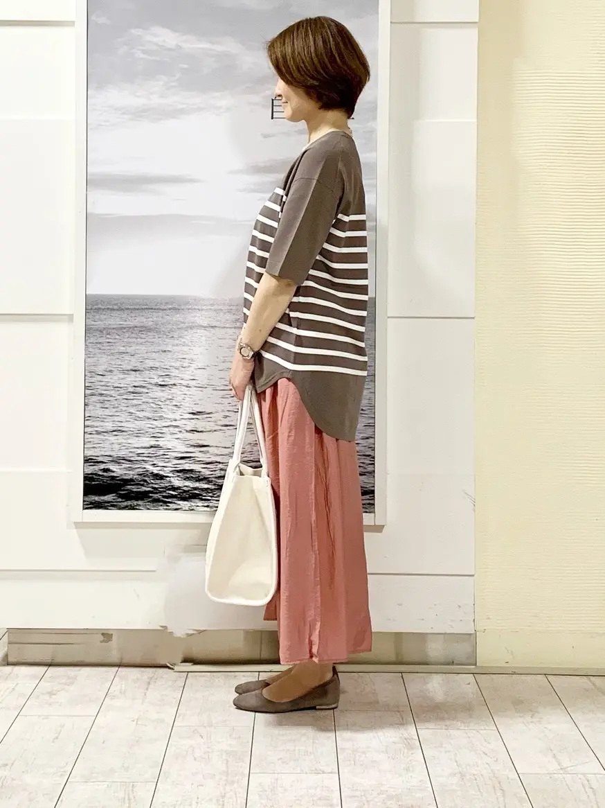 自由区 中鉢 コーディネート画像