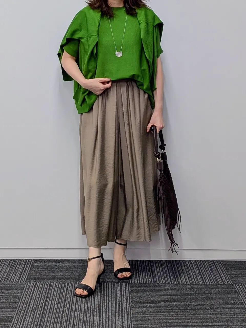 自由区 Nakai コーディネート画像