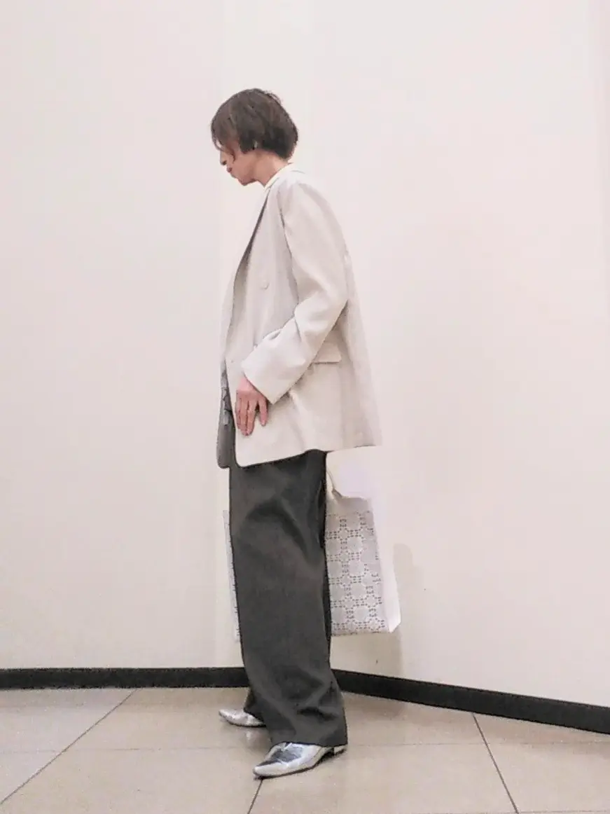 自由区 浅野 コーディネート画像