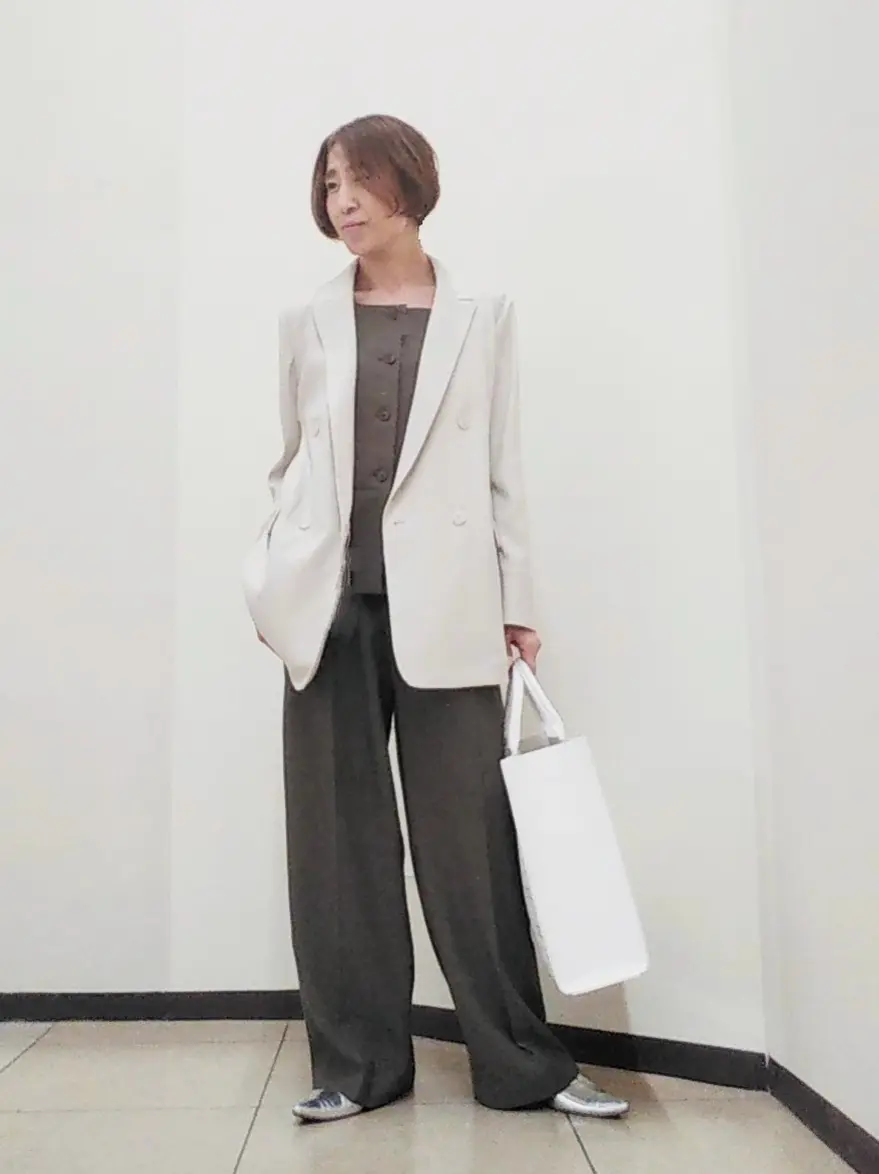 自由区 浅野 コーディネート画像