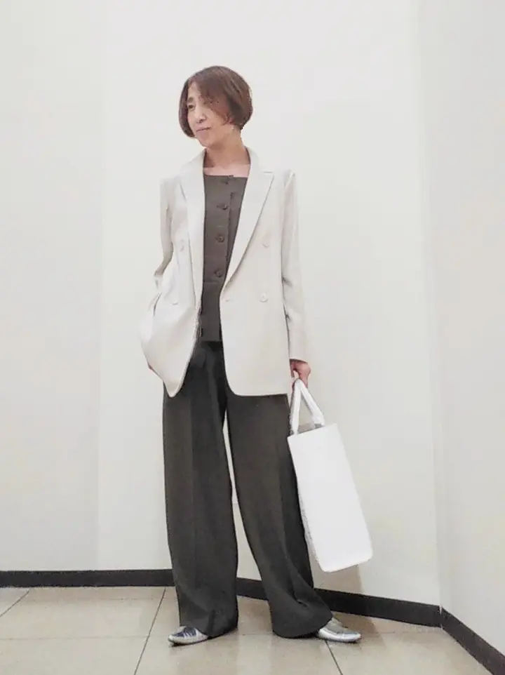 自由区 浅野 コーディネート画像