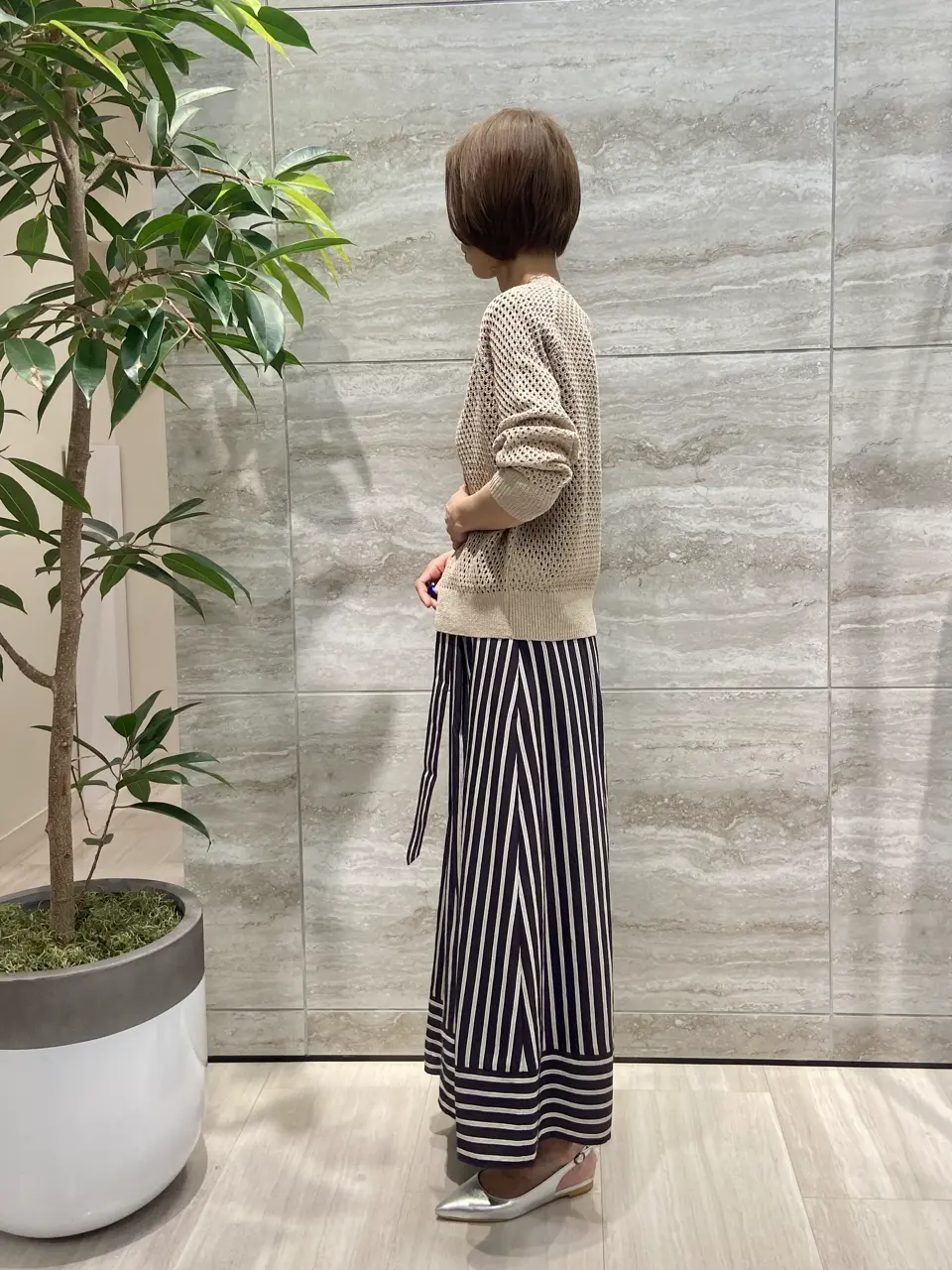 自由区 Ishii コーディネート画像