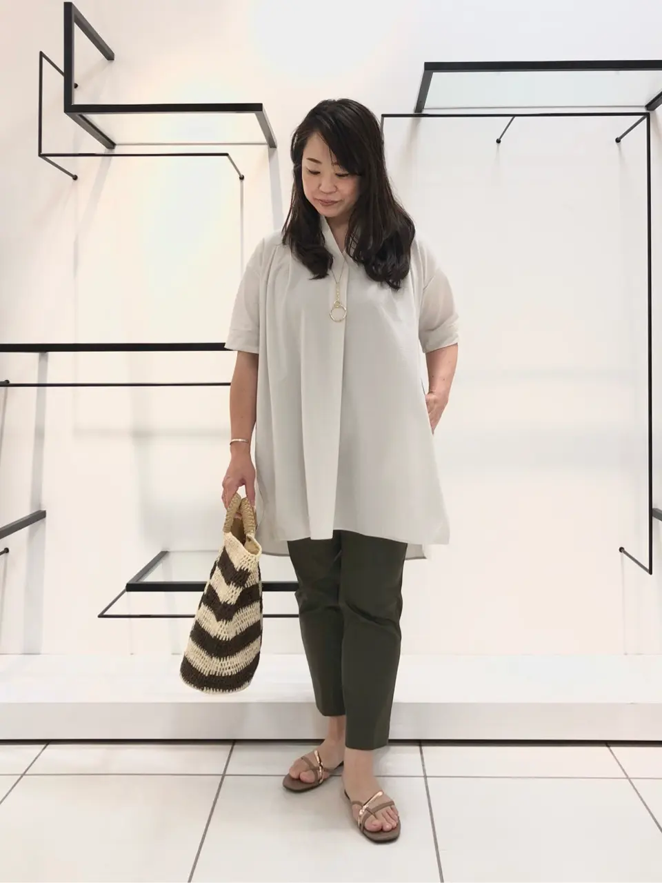 自由区 伊藤 コーディネート画像